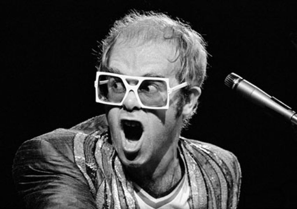 Elton John danes v Stožicah
