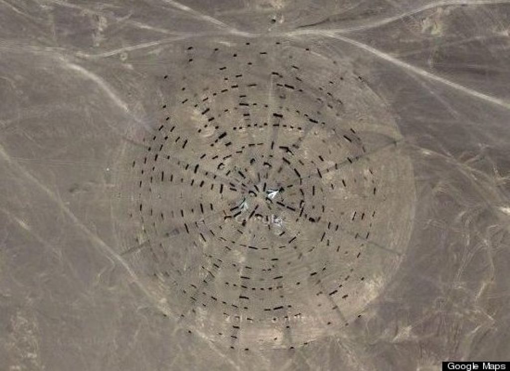 Skrivnostne konstrukcije sredi kitajske puščave