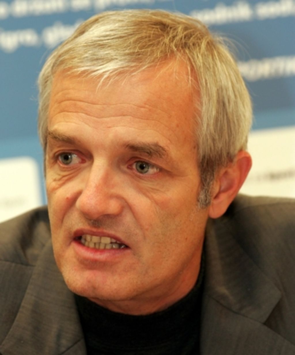 Dvoršak: Slovenci na OI odhajajo čisti