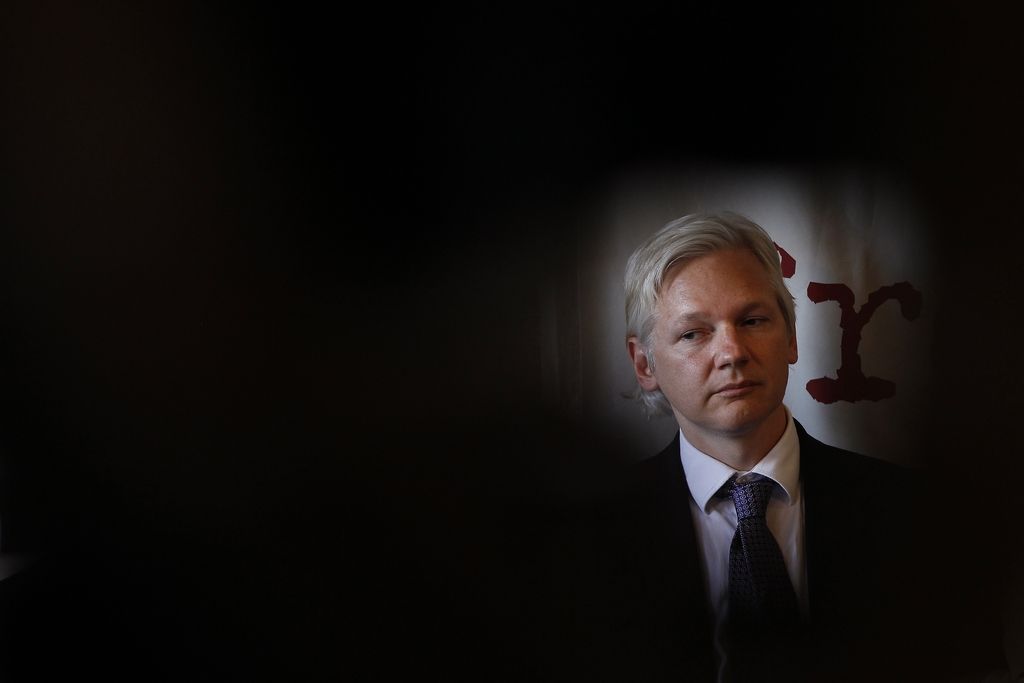 Assange vložil zahtevo za ponovno odprtje primera