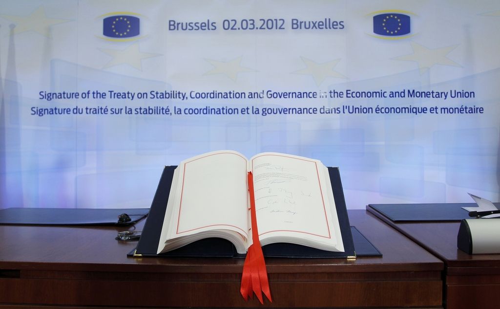 V Bruslju podpisali fiskalni pakt