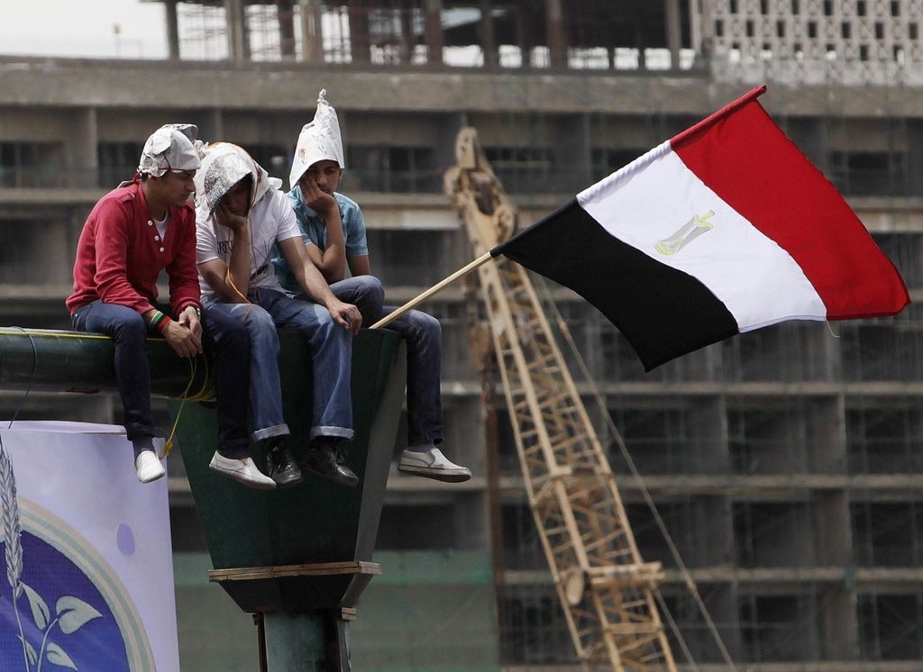 Na trgu Tahrir znova več tisoč protestnikov