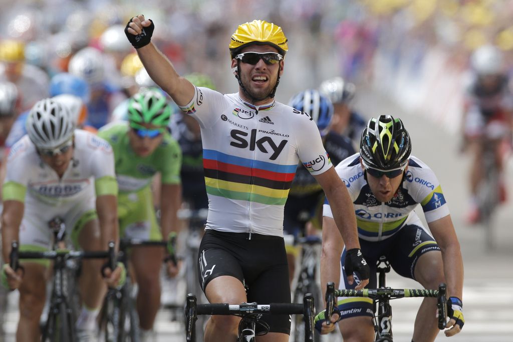 Tour de France: Cavendish do 21. etapne zmage, Božiča zbil avto