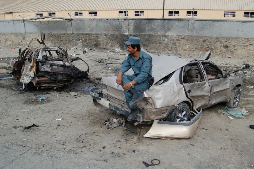Lahko Afganistan sploh postane suverena država z lastno vojsko?