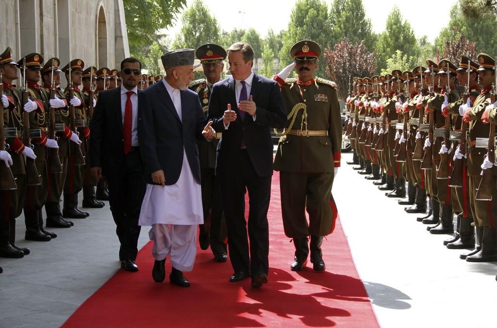 Britanija Afganistanu vrnila dve toni ukradenih starin