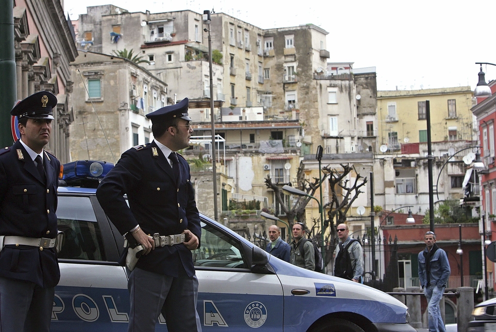 In Italia è stata smantellata una rete di traffico di esseri umani ed effettuato un arresto anche in Slovenia