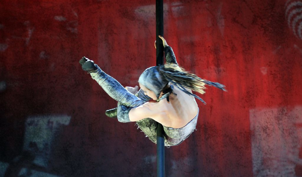 Sodobni gledališki cirkus