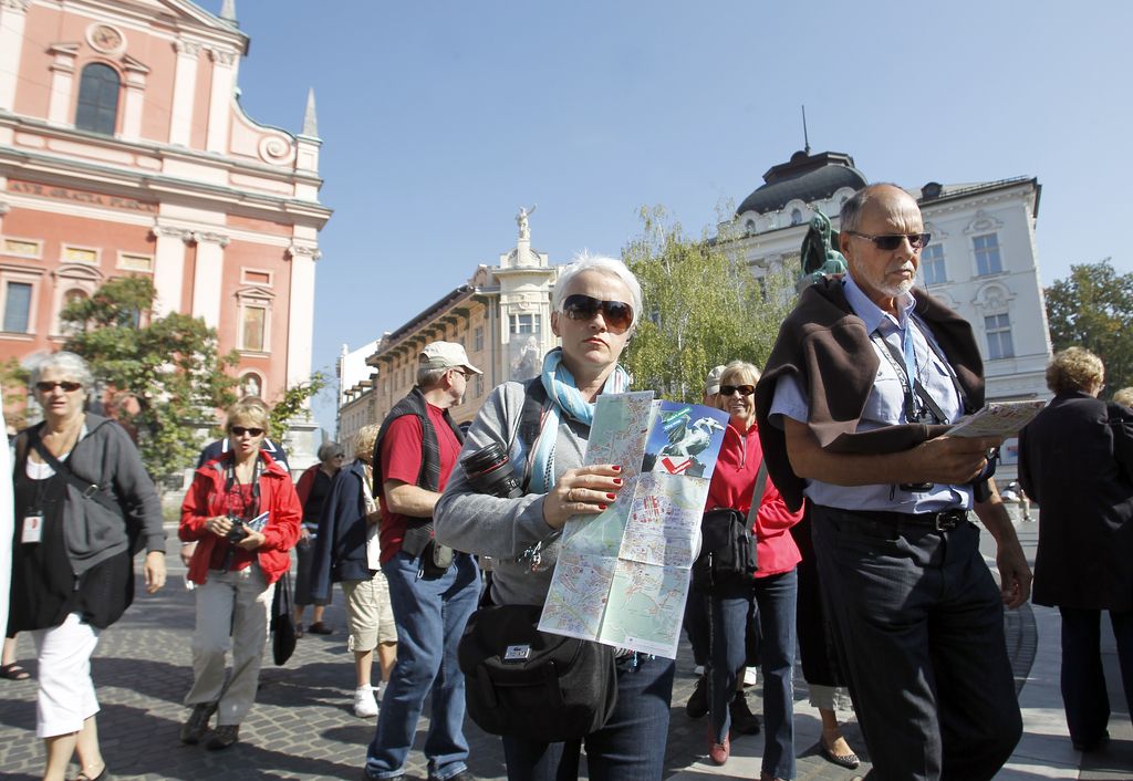 Erjavec: V tujini vlada strah, kaj bo s Slovenijo  
