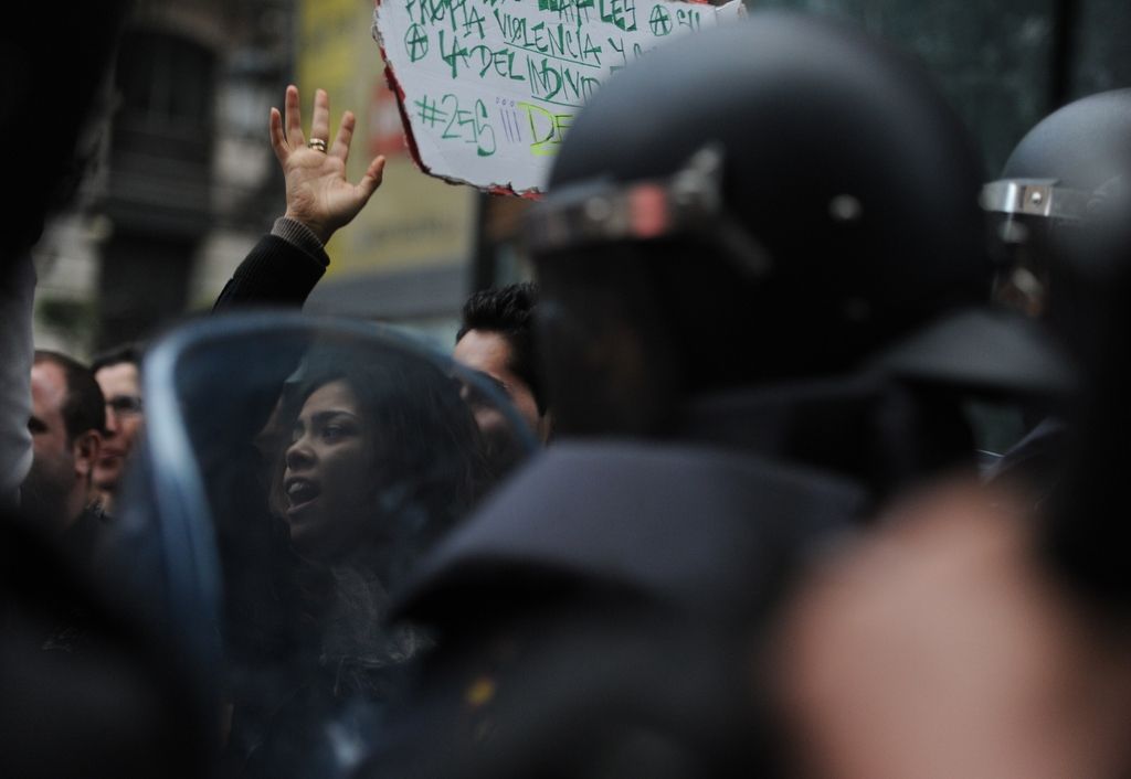 Protestniki v Madridu: Manj policije, več izobrazbe