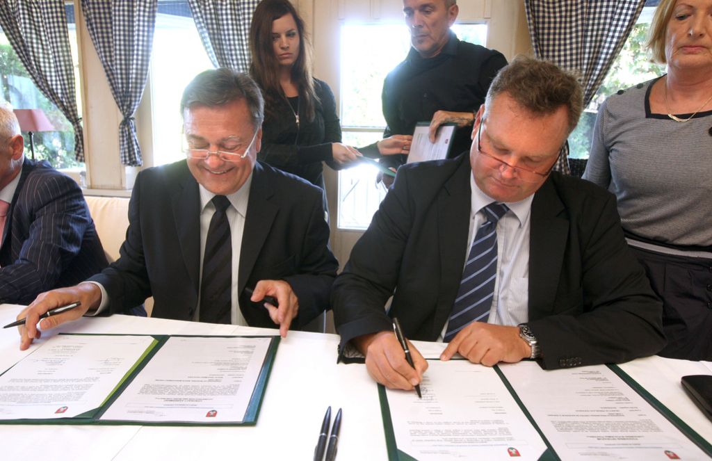 Podpisana pogodba za nadgradnjo Rcera Ljubljana