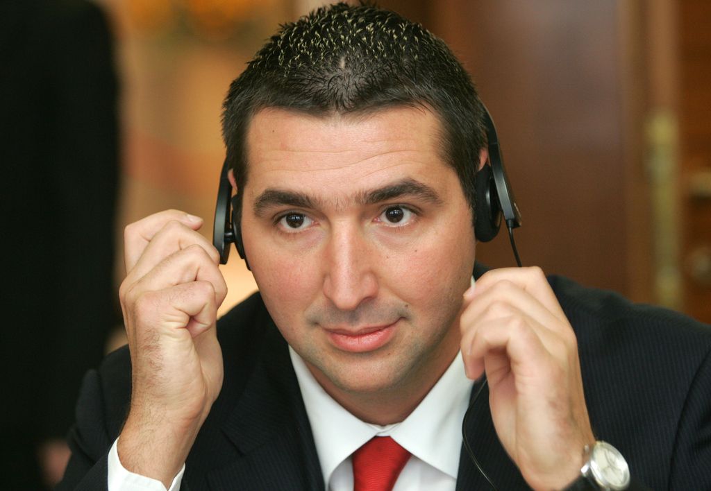 Nekdanji srbski minister Dulić osumljen zlorabe položaja