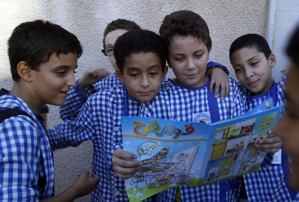 Tunizijski otroci bodo lahko sestavljali molotovke