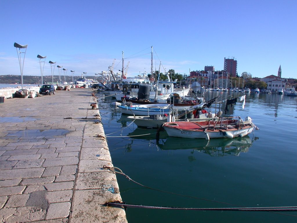 V Kopru prenovili pristanišče, zdaj imajo težave ribiči
