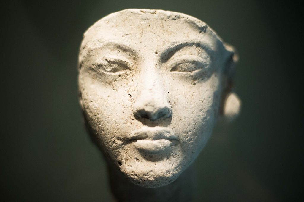 Stoletnica odkritja legendarnega kipa Nefretete