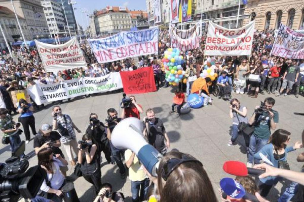 Dokumentarec Blokada: Aktivizem vedno hodi po robu prepada