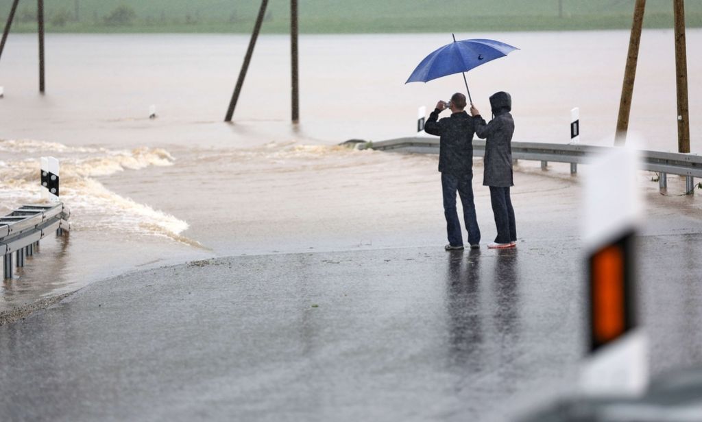 V Evropi zaradi poplav evakuirali več tisoč ljudi