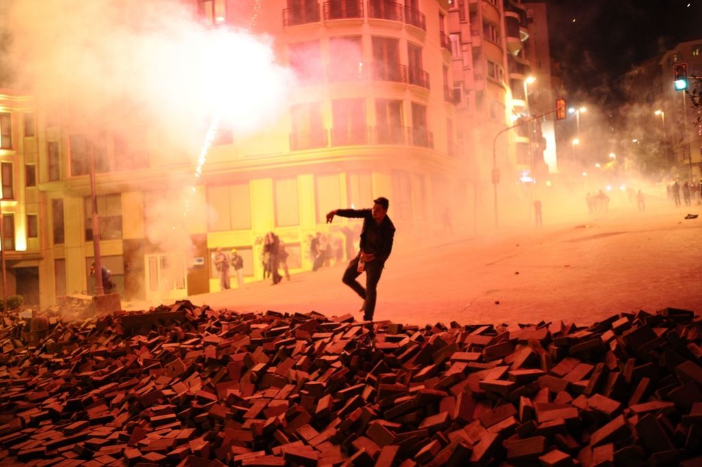 Kljub vladnemu opravičilu v Istanbulu znova protesti