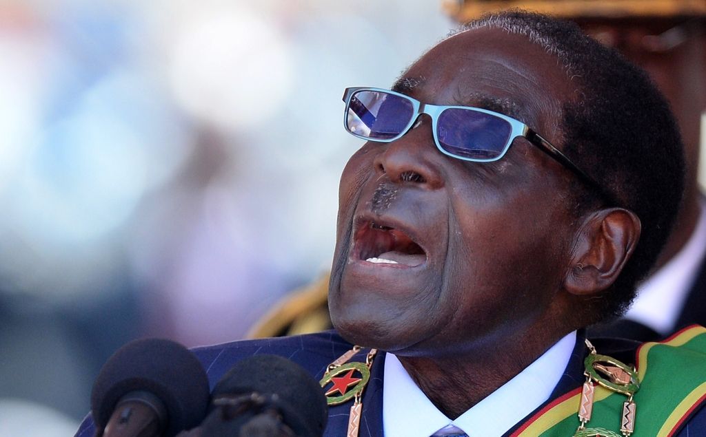 Mugabe slovesno prevzel še en predsedniški mandat