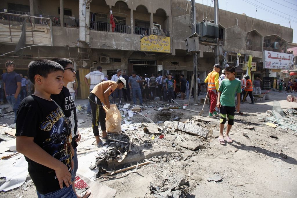 V vrsti napadov na območju Bagdada najmanj 65 mrtvih