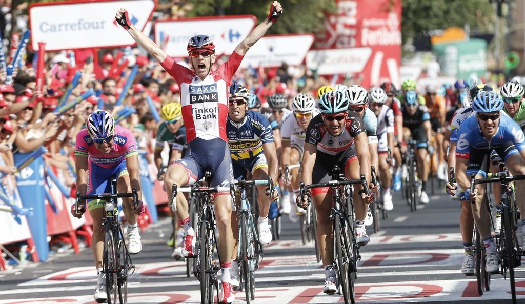 Vuelta: Martin omagal tik pred ciljem, etapna zmaga Morkova