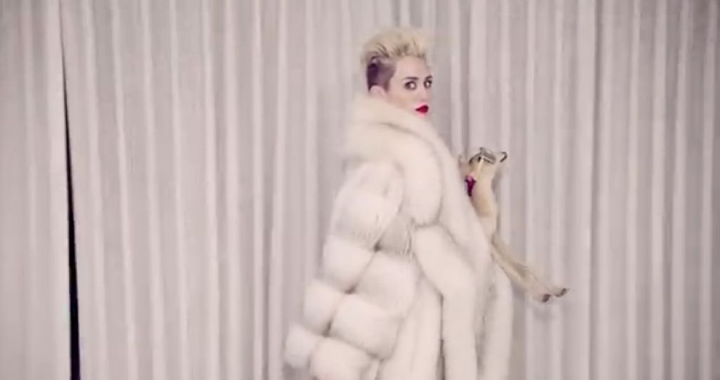 MTV glasbene nagrade - primer Miley Cyrus