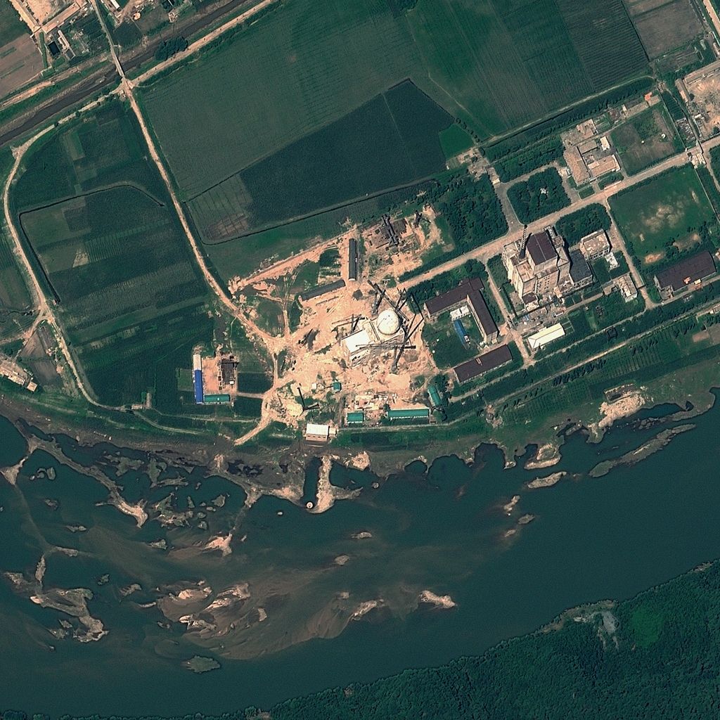 Inštitut: Severna Koreja znova zagnala reaktor v Jongbjonu