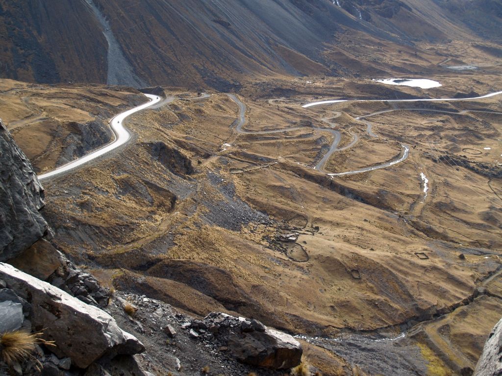 Cesta smrti s planote Altiplano do porečja Amazonke
