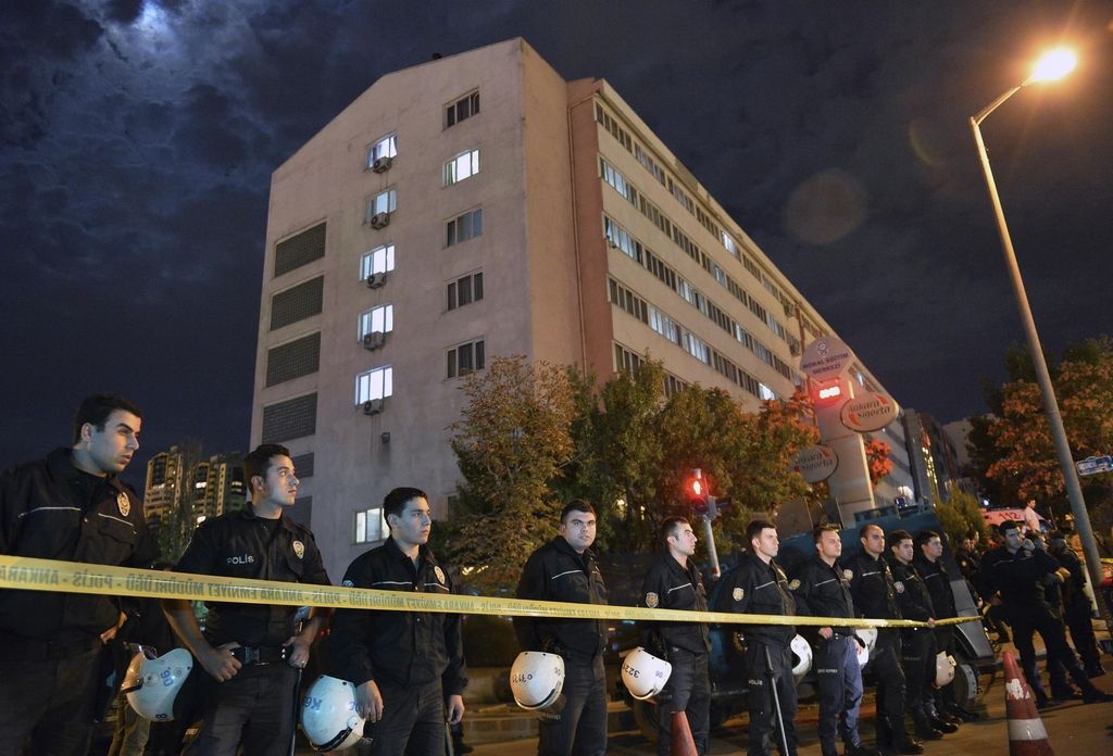 Policijska stavba v Ankari tarča raketnega napada
