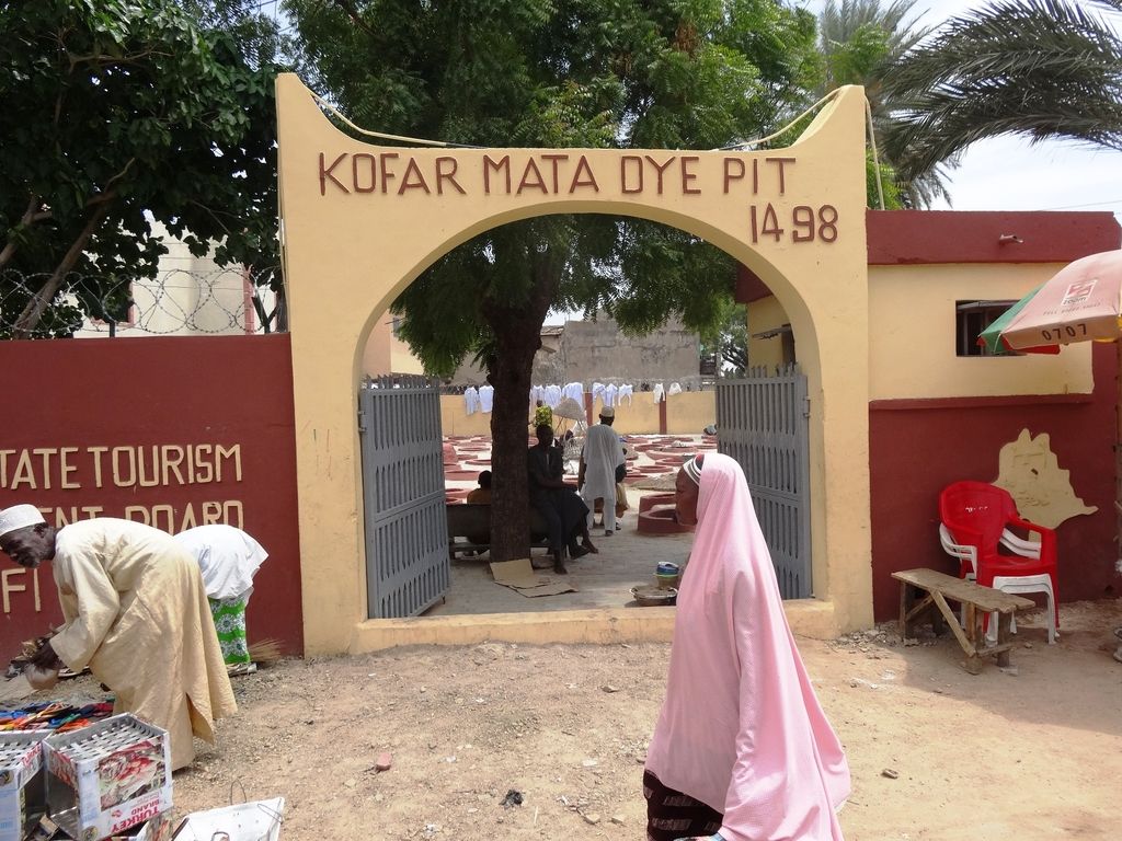 V Nigeriji islamisti streljali na speče v študentskem domu