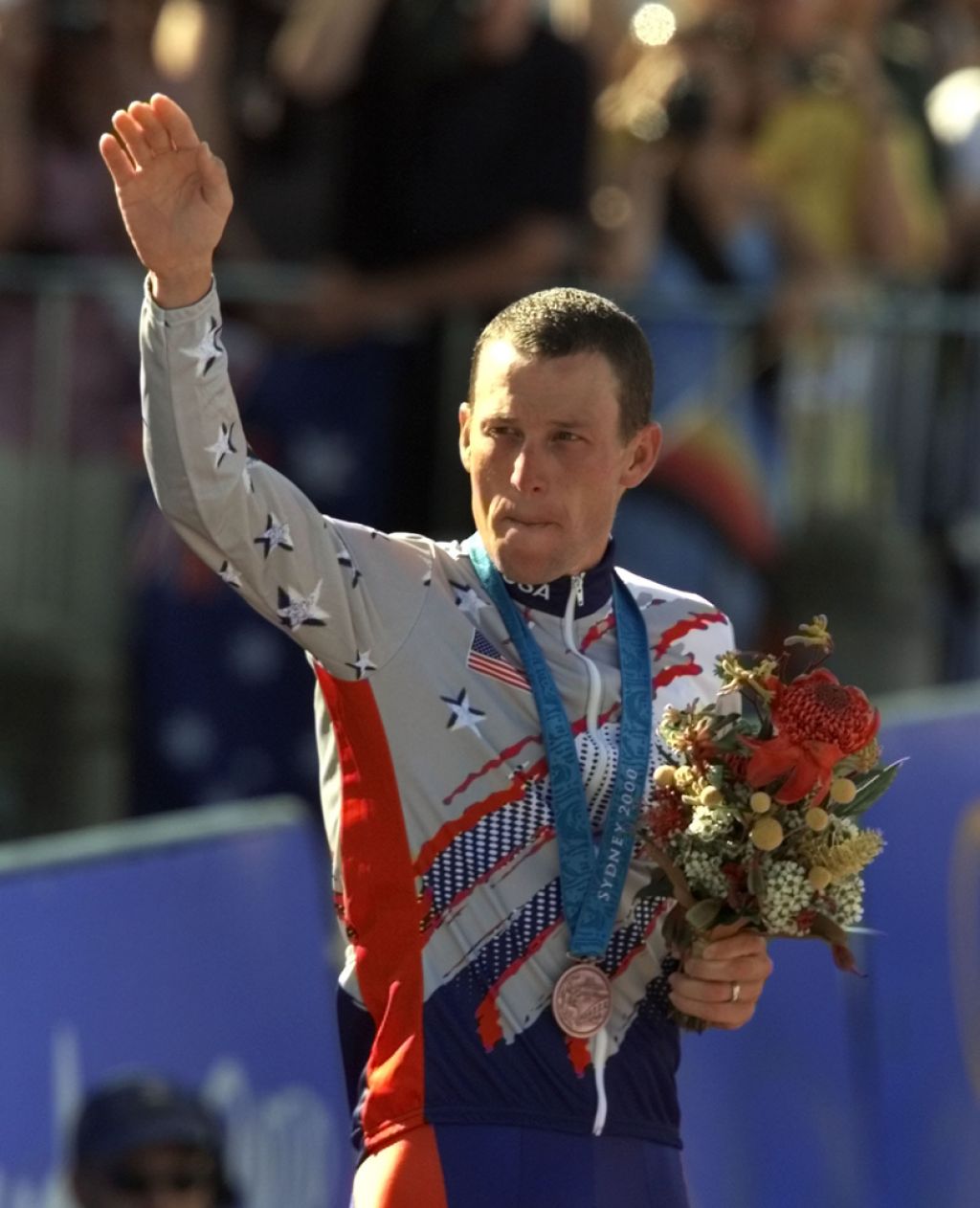 MOK bo hranil Armstrongov olimpijski bron