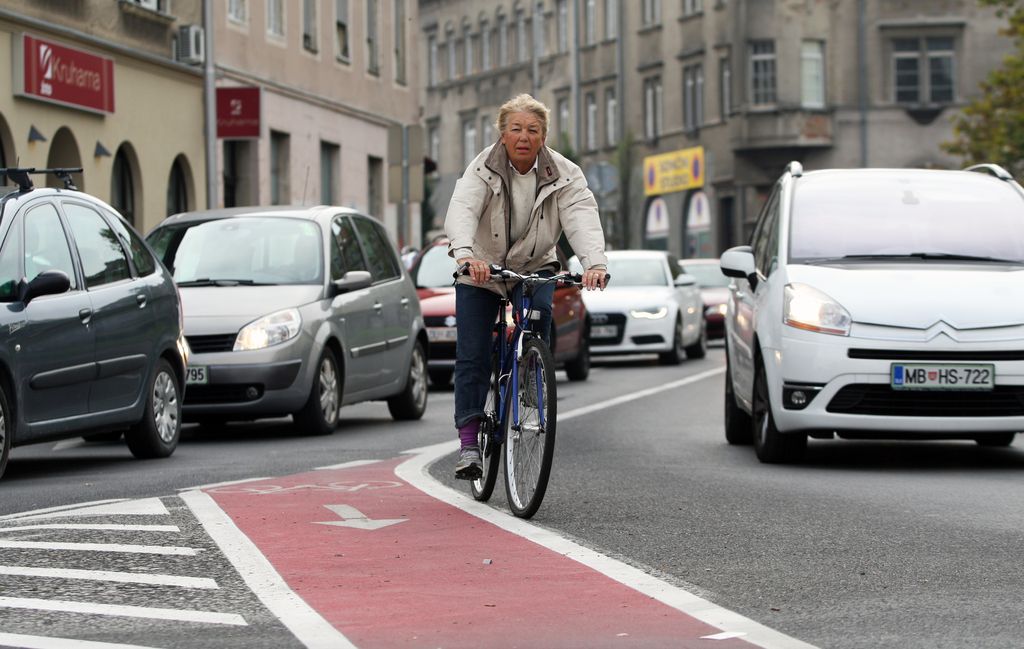 Avtomobilisti bodo cesto delili s kolesarji