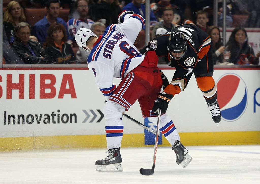NHL: San Jose še brez poraza, Rangerji v težavah