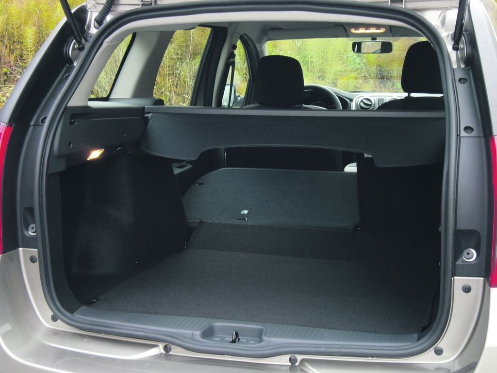 Dacia logan MCV ponuja več prostora, kot ga zavzema