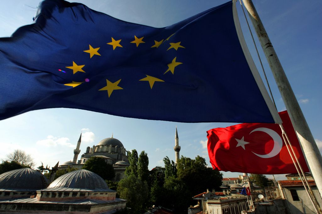 EU z milijardnim svežnjem pomoči za Zahodni Balkan in Turčijo