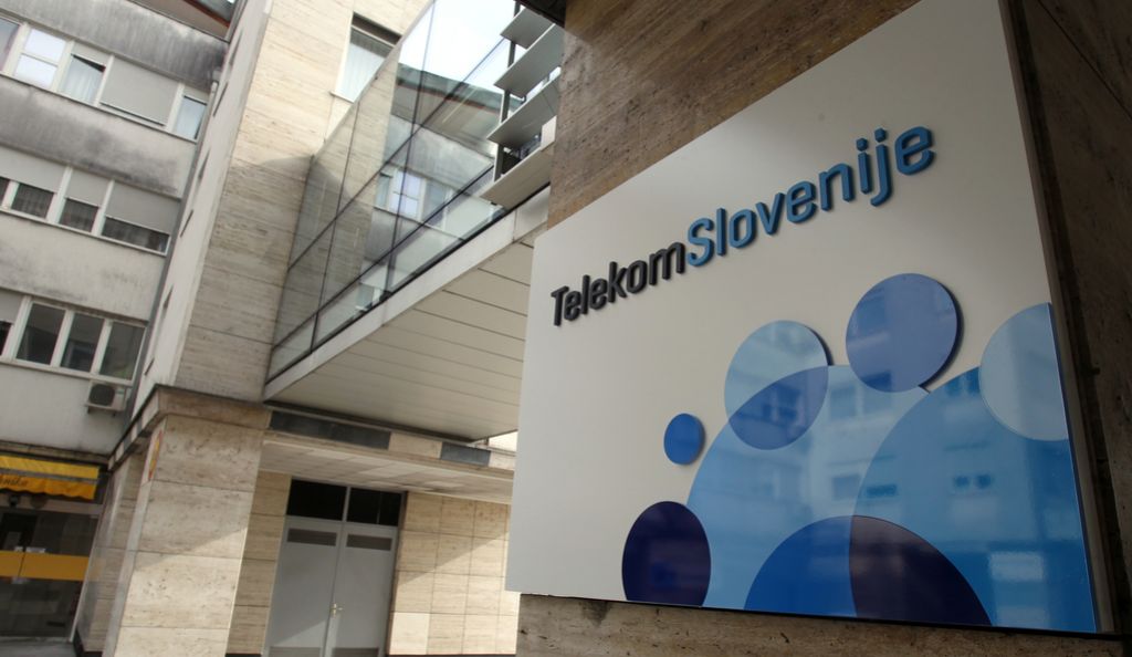 Prodaja Telekoma se premika naprej