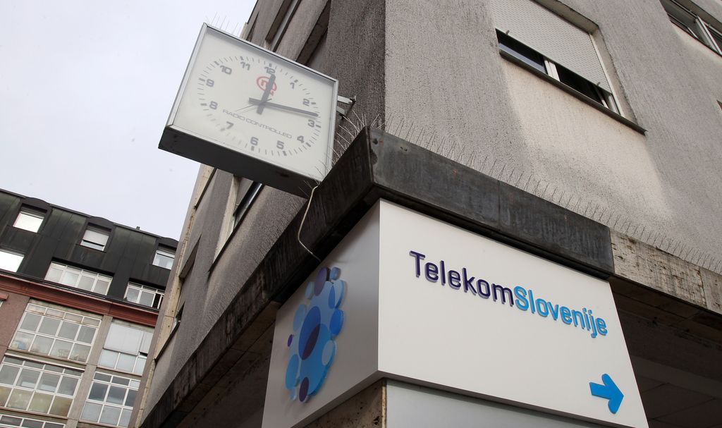 Država in globalni Citi iščeta kupce za Telekom