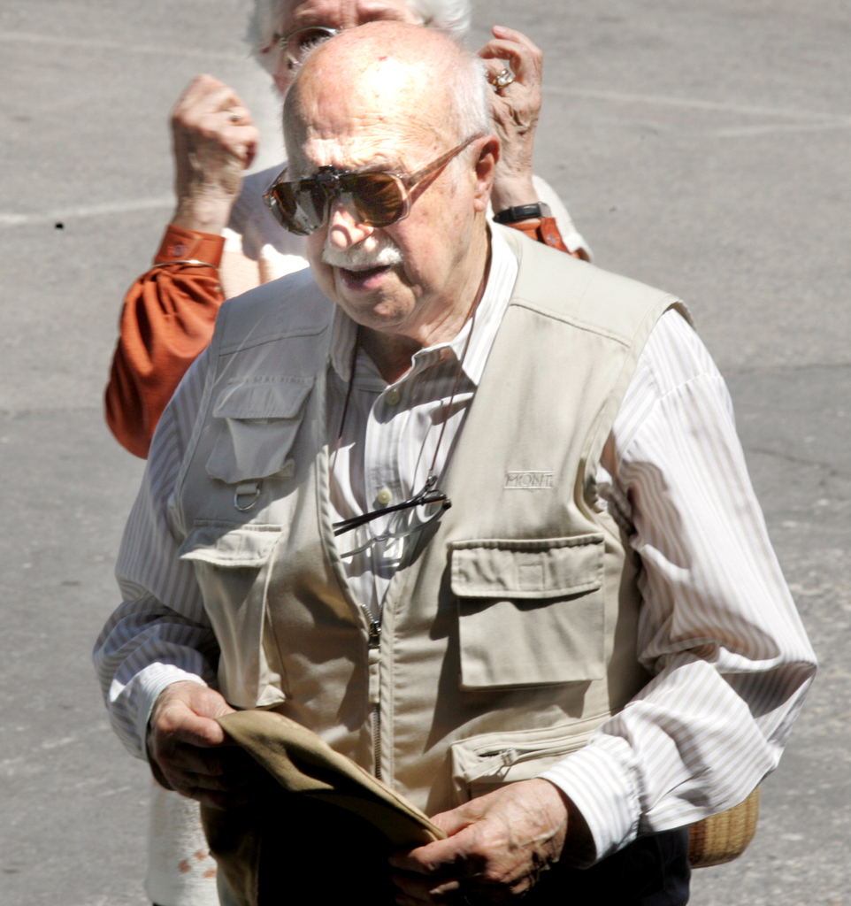 Umrl je Mitja Ribičič