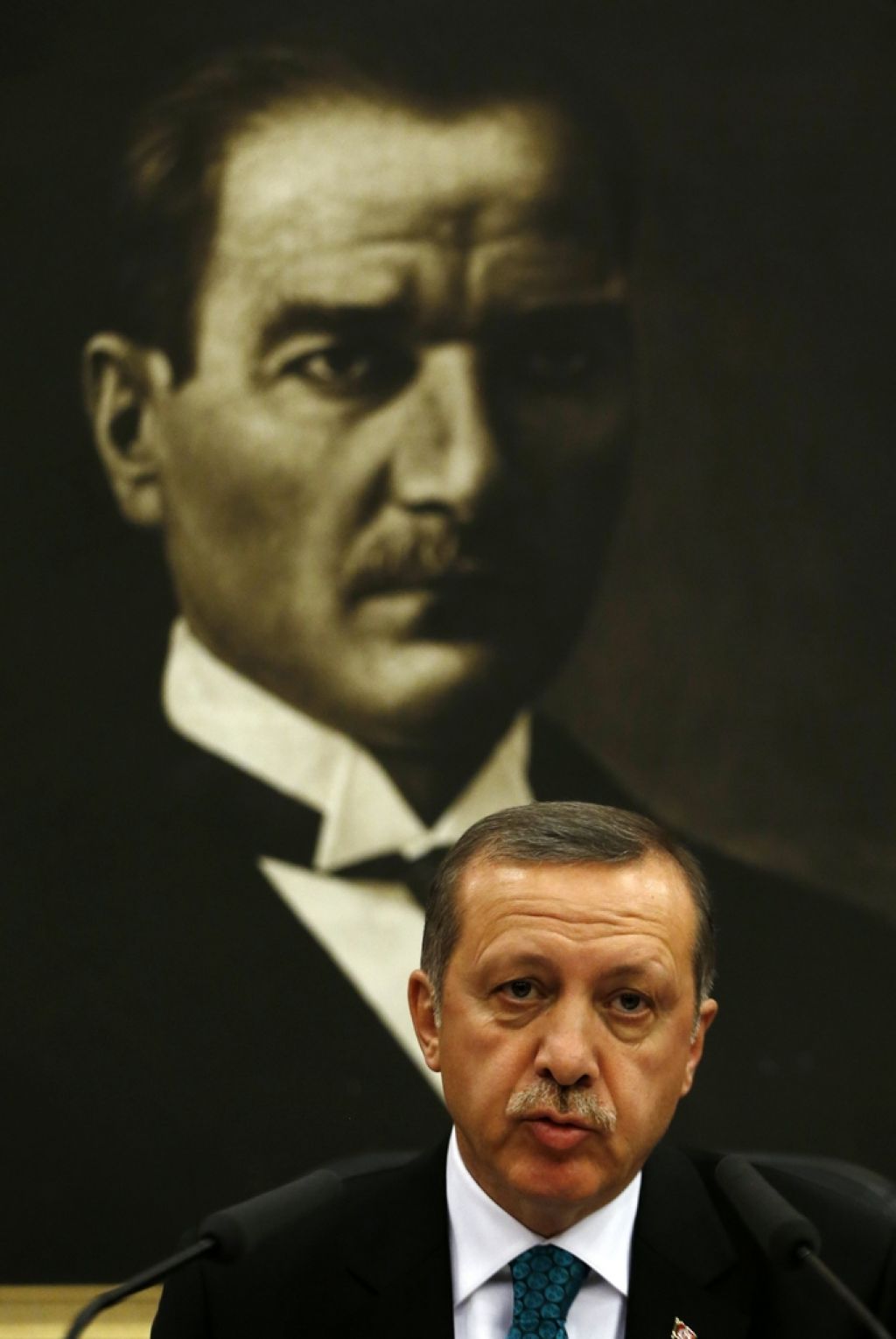 Za Erdogana je demokracija kot tramvaj. Izstopiš kadarkoli