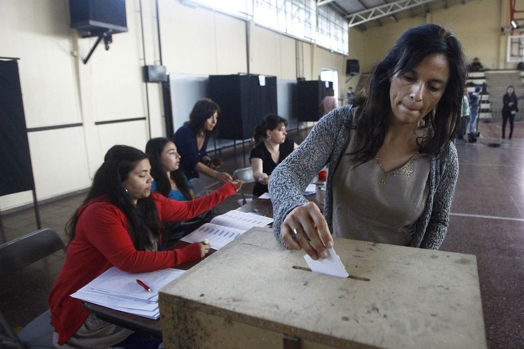 V Čilu drugi krog predsedniških volitev