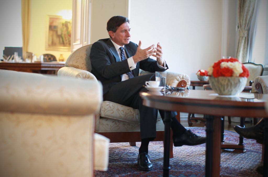 Borut Pahor: »Politika mora prenesti tudi bič.«