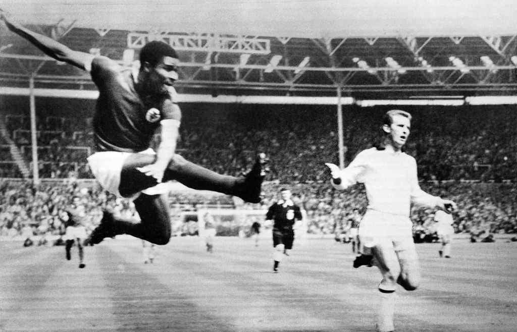 VIDEO: Umrl legendarni nogometaš Eusebio