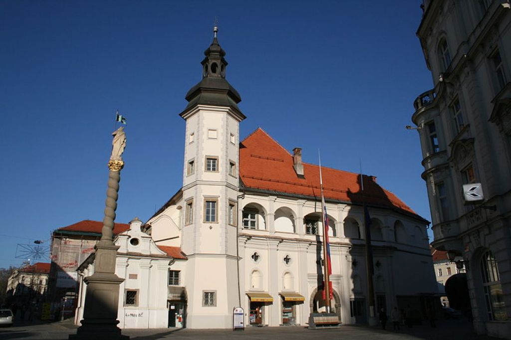 Maribor bo sprožil upravni spor zaradi obnove Mariborskega gradu