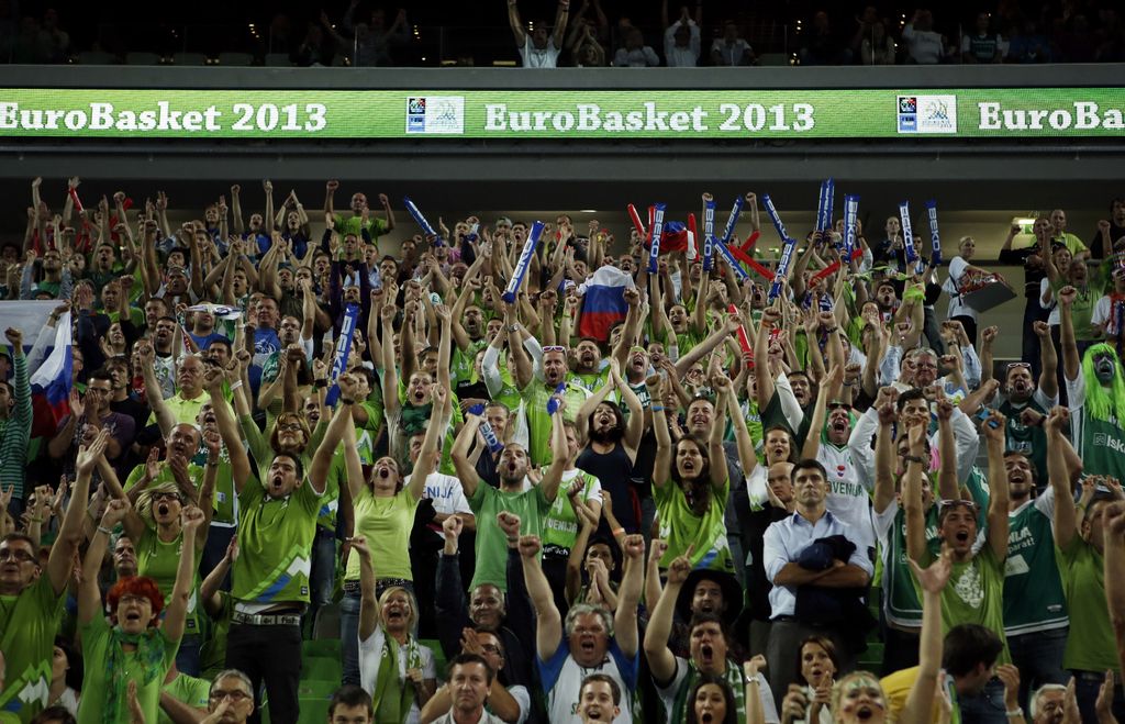 Slovenija bo igrala v Zagrebu