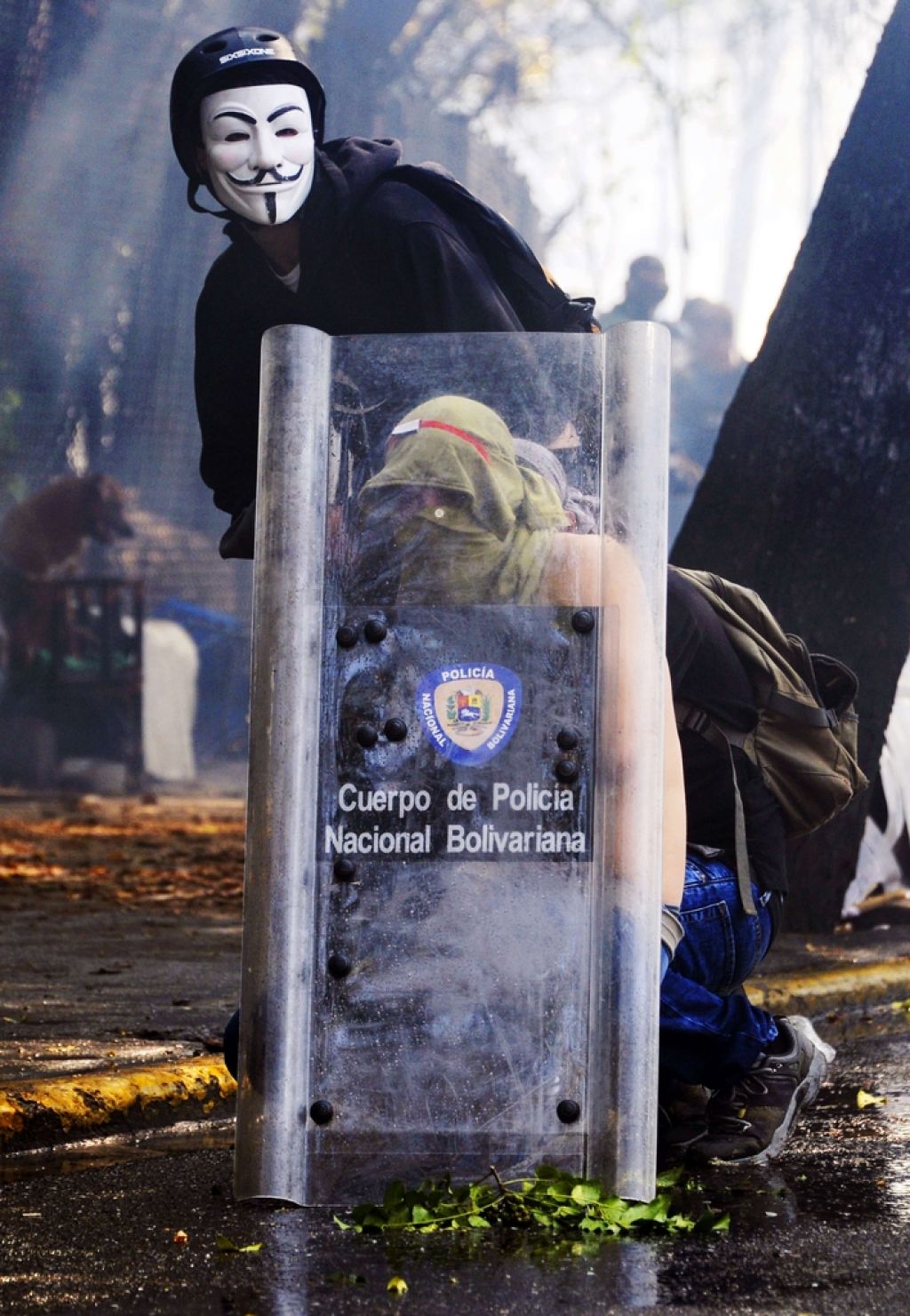 Venezuelski protestniki kljub prepovedi vztrajajo