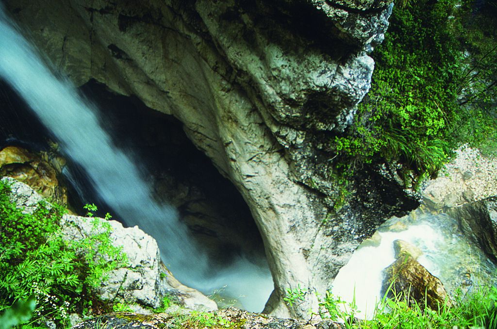 Furjast in viharen slap Nemčlja
