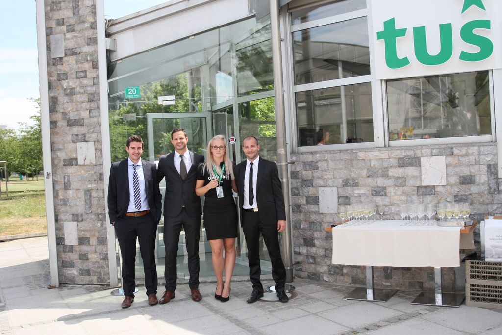 Tušmobil odprl nov multimedijski center v Ljubljani