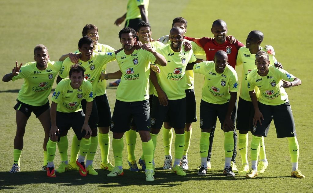 Brazilija v četrtfinale po infarktni tekmi s Čilom