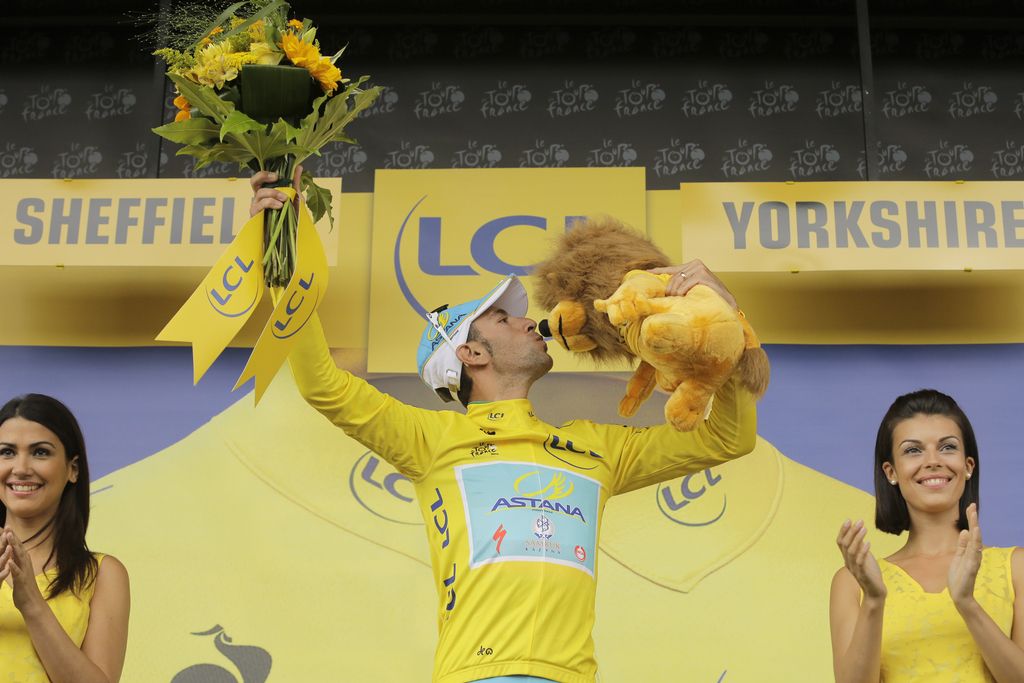 Tour: Nibali z etapno zmago do rumene majice
