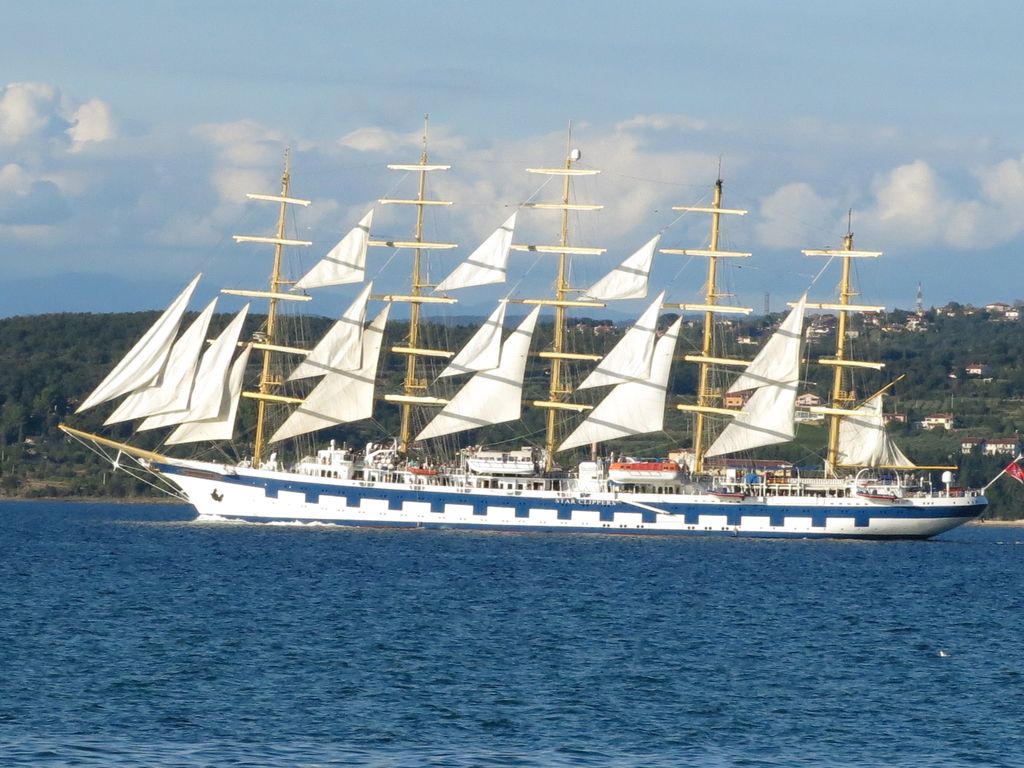 Royal Clipper - največja jadrnica na svetu danes v Piranu