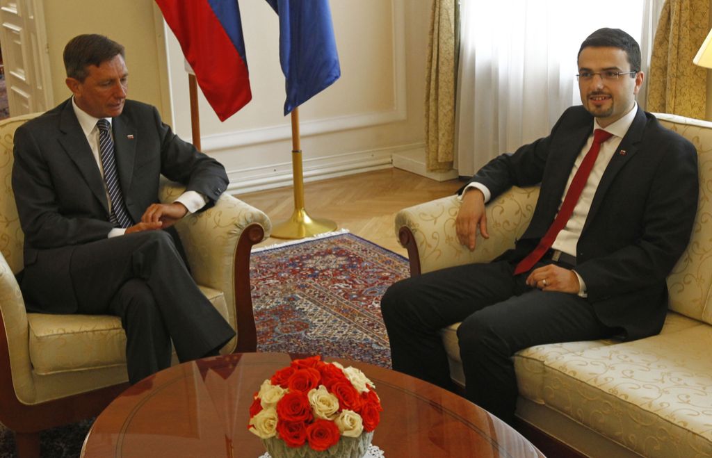 Cerar izpolnil pričakovanja levice, NSi izstopila iz pogajanj